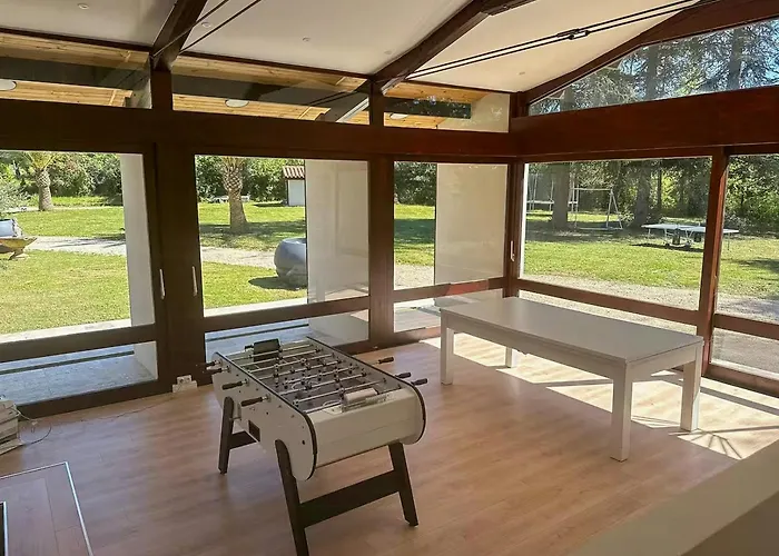 With Pool In The Heart Of Ferienhaus *